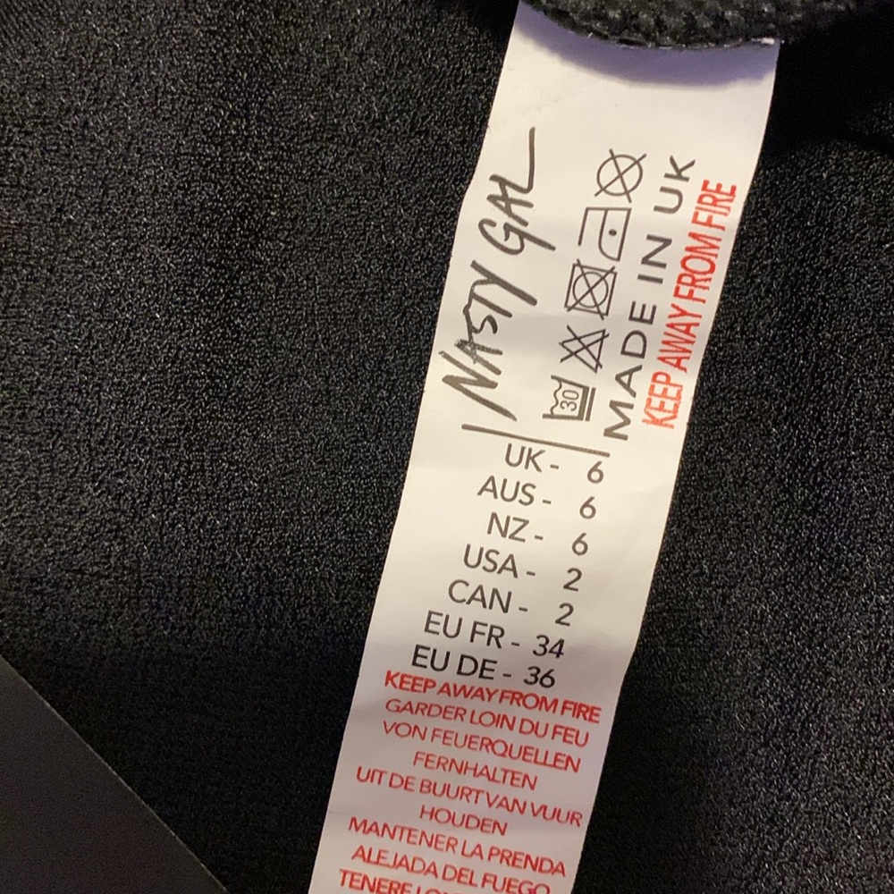 Crop Tops Size 2 - Picture 8 of 11